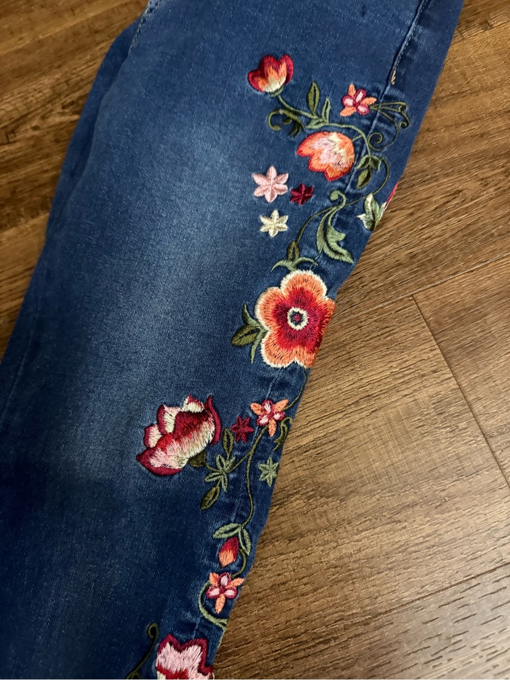 BAMBOO Dark Blue Embroidered Floral Flare Jeans - Picture 8 of 9